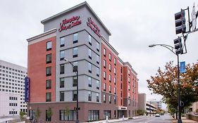 Hampton Inn & Suites Winston-Salem Downtown